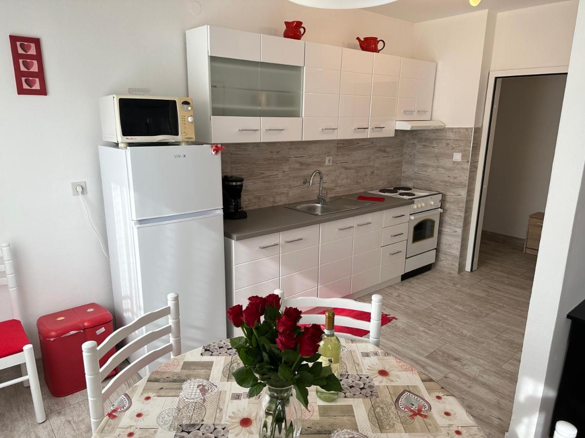 Apartment Mia Porec Exterior photo
